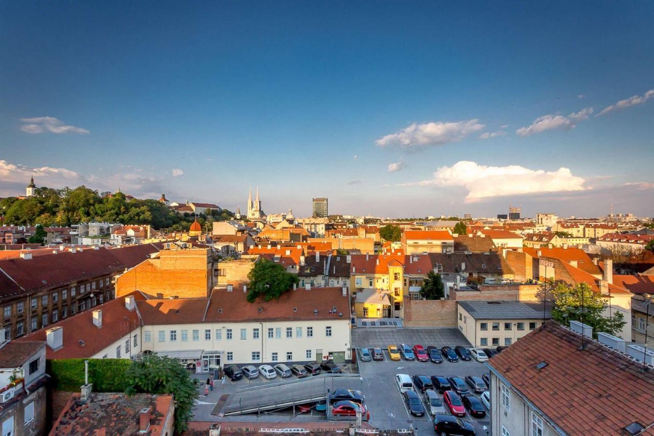 Art Deco Zagreb Centre View Daire Oda fotoğraf